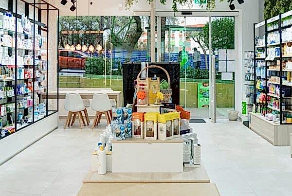 Farmacia Plaza | Kaulak Estudio