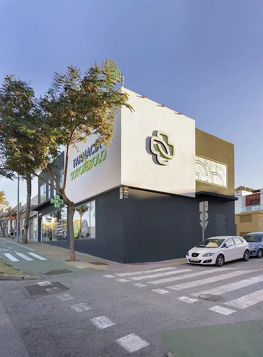 Farmacia Sotorebolo | Kaulak Estudio Farmacia Sotorebolo | Kaulak Estudio