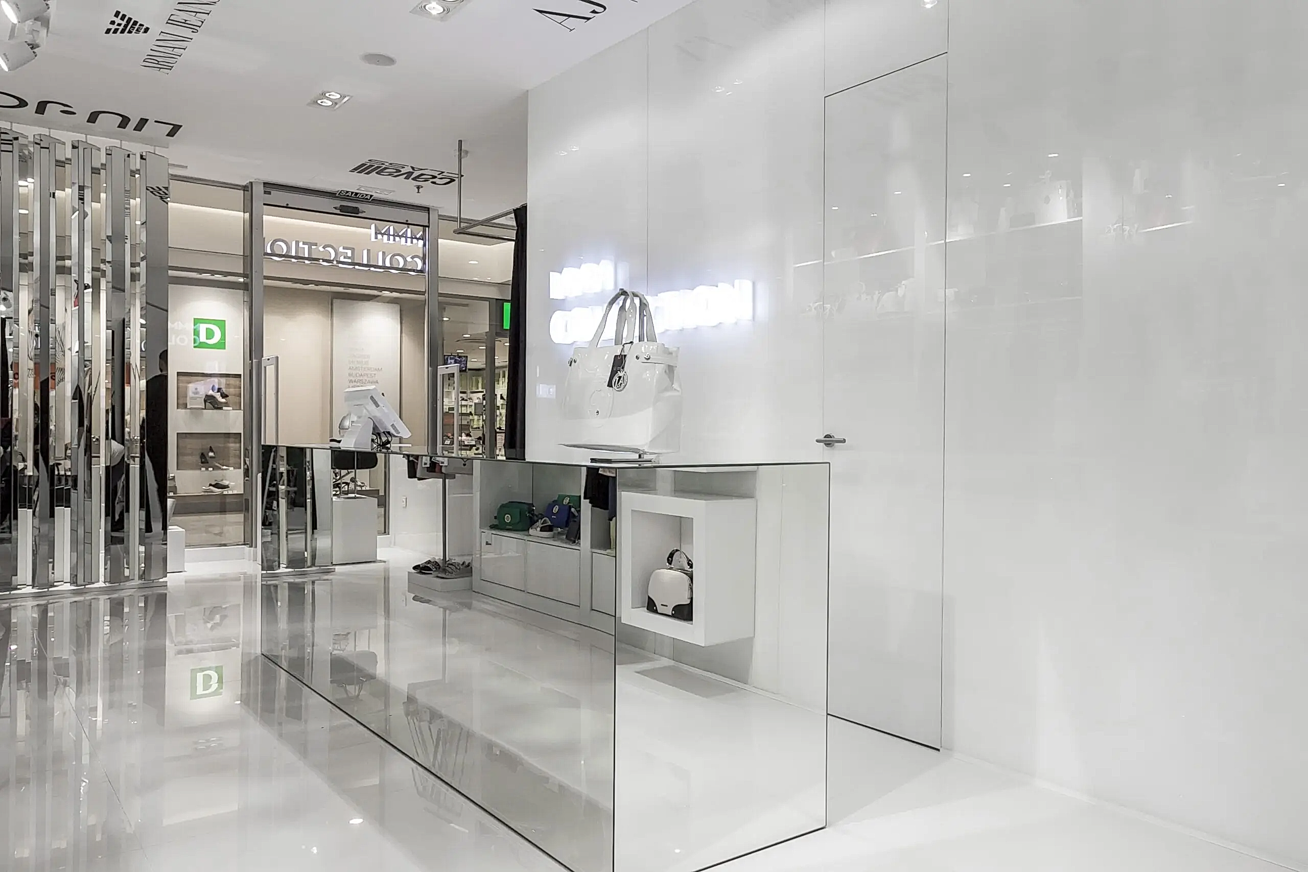 Tienda Multimarca MMM Collection | Kaulak Estudio