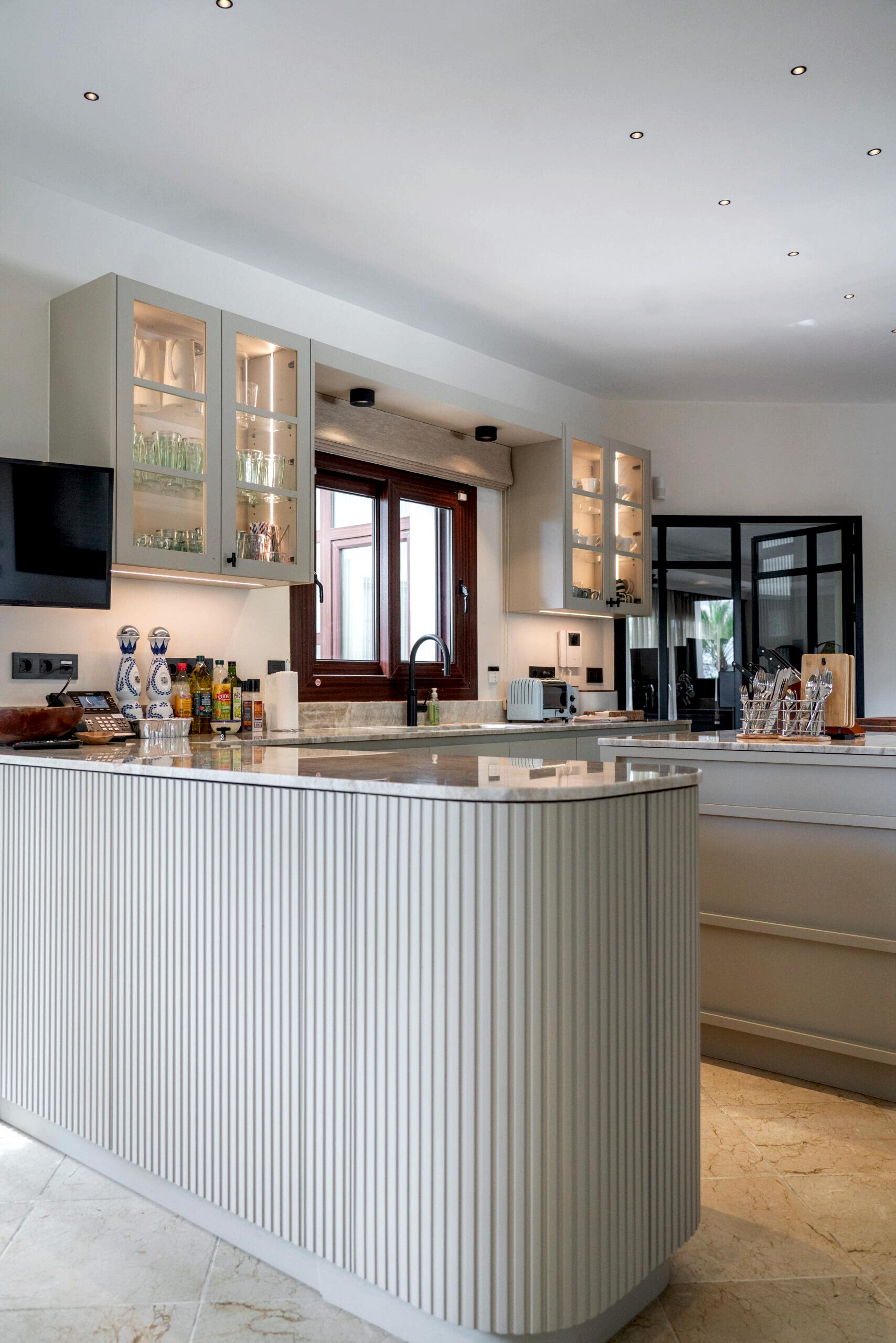 Mobiliario a medida en Málaga | Kaulak Estudio Mobiliario a medida en Málaga | Kaulak Estudio